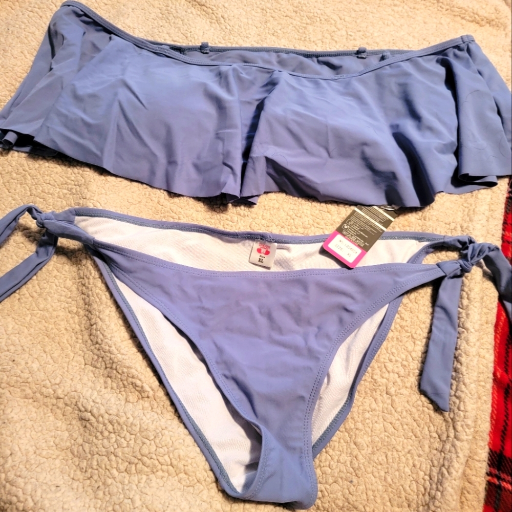 Light blue off the shoulder bikini size XL